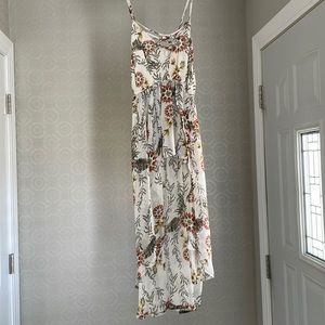 Coco + Jameson high/low tank top. Never been worn size small